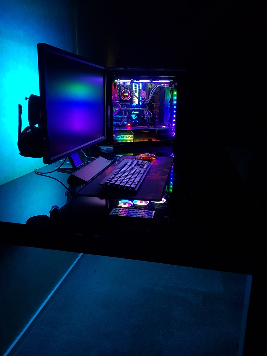 JoeyGerrits's tweet photo. @NZXT My older setup https://t.co/jg9EtkMxUu