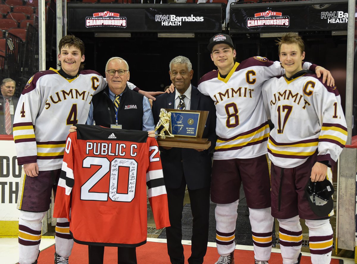 Hockey_Clan's tweet photo. “Three Peat!” Summit Tops Ramsey, 5-2, in 2020 NJSIAA Public C Championship https://t.co/1rUZO1u58q FULL STORY with VIDEO and GALLERY by @JCCSPORTS and @TSPImages @HilltopPuck @ADSummitNJ #RAMvsSUM #NJHockey https://t.co/i2LLcsNO7J