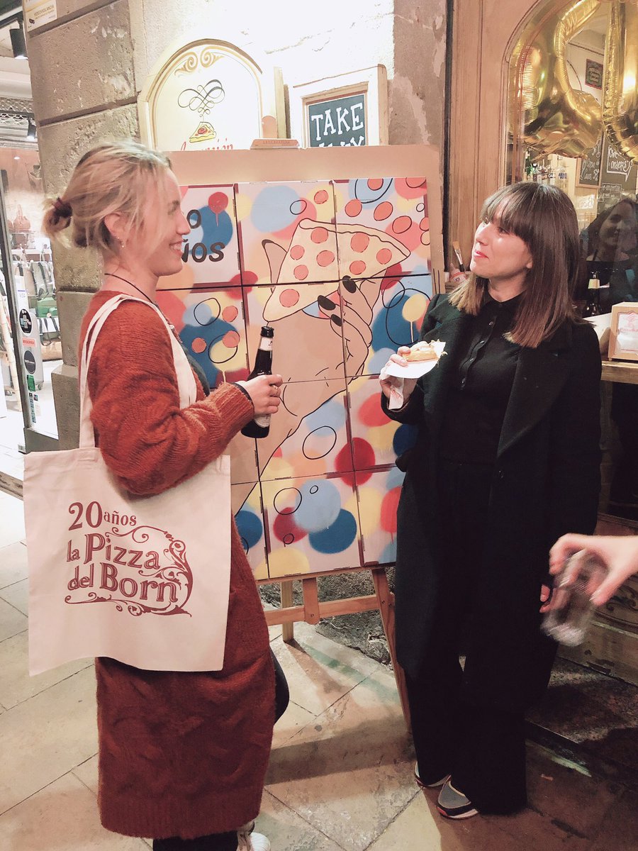 Felicidades a <a href="/LaPizzadelBorn/">La Pizza Del Born</a> por sus 20 añitos,por otros 20 más!