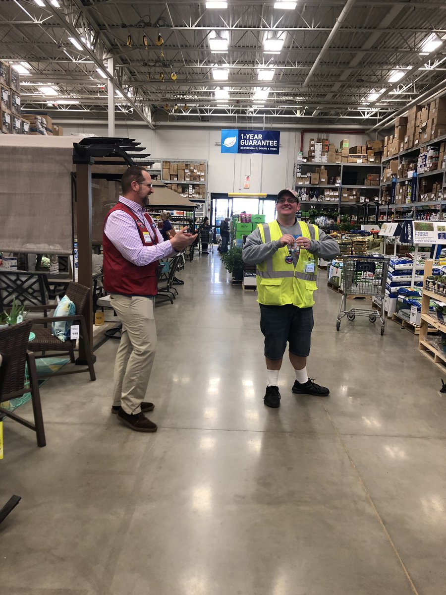 BethlehemLowes's tweet photo. Great day here at store 1867 celebrating Nikki’s 13 year anniversary with Lowe’s! #lowes1867 #ouremployeesareawesome 😎👏 https://t.co/EuQI0Bo5HY