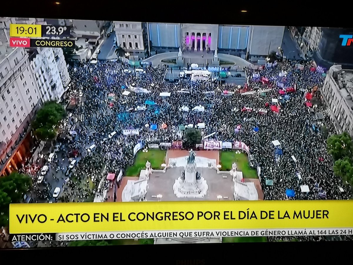 Cami Duro tweet media