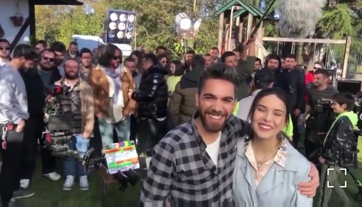 ahcapitu's tweet image. olha o milagre #Vuslat #AzFer