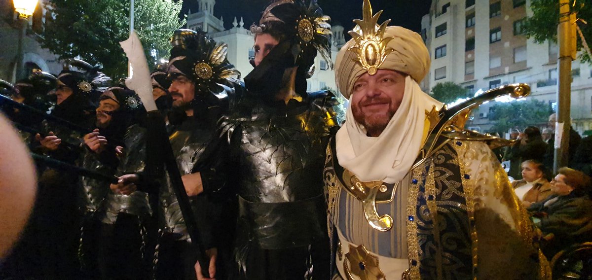 XV Parada Mora organizada por la Falla Jacinto Benavente-Reina Doña Germana - Ciberfallas Fallas y fiestas de la Comunidad Valenciana - ciberfallas.com/xv-parada-mora… <a href="/ciberfallas/">ciberfallas</a> #fallas #fiestas #Valencia #ParadaMora20
#Fallas20
#EscuadraMoraMamlaka