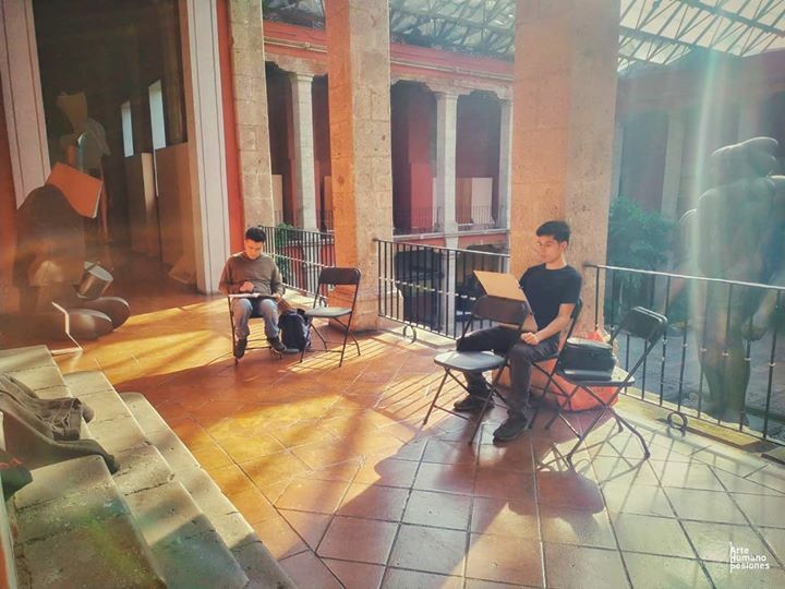AHSesiones's tweet photo. Comenzamos la semana dibujando ;)
¡En sesión!
#lunesdedibujo en el #MuseoJoséLuisCuevas
#buenostrazos #dibujandoando
#saladibujar #art #arte #dibujo #desnudo #illustration #drawing #draw #picture #artist #sketch #sketchbook #paper #figuredrawingCDMX #figuredrawingMexico #… https://t.co/H9j923cRjc