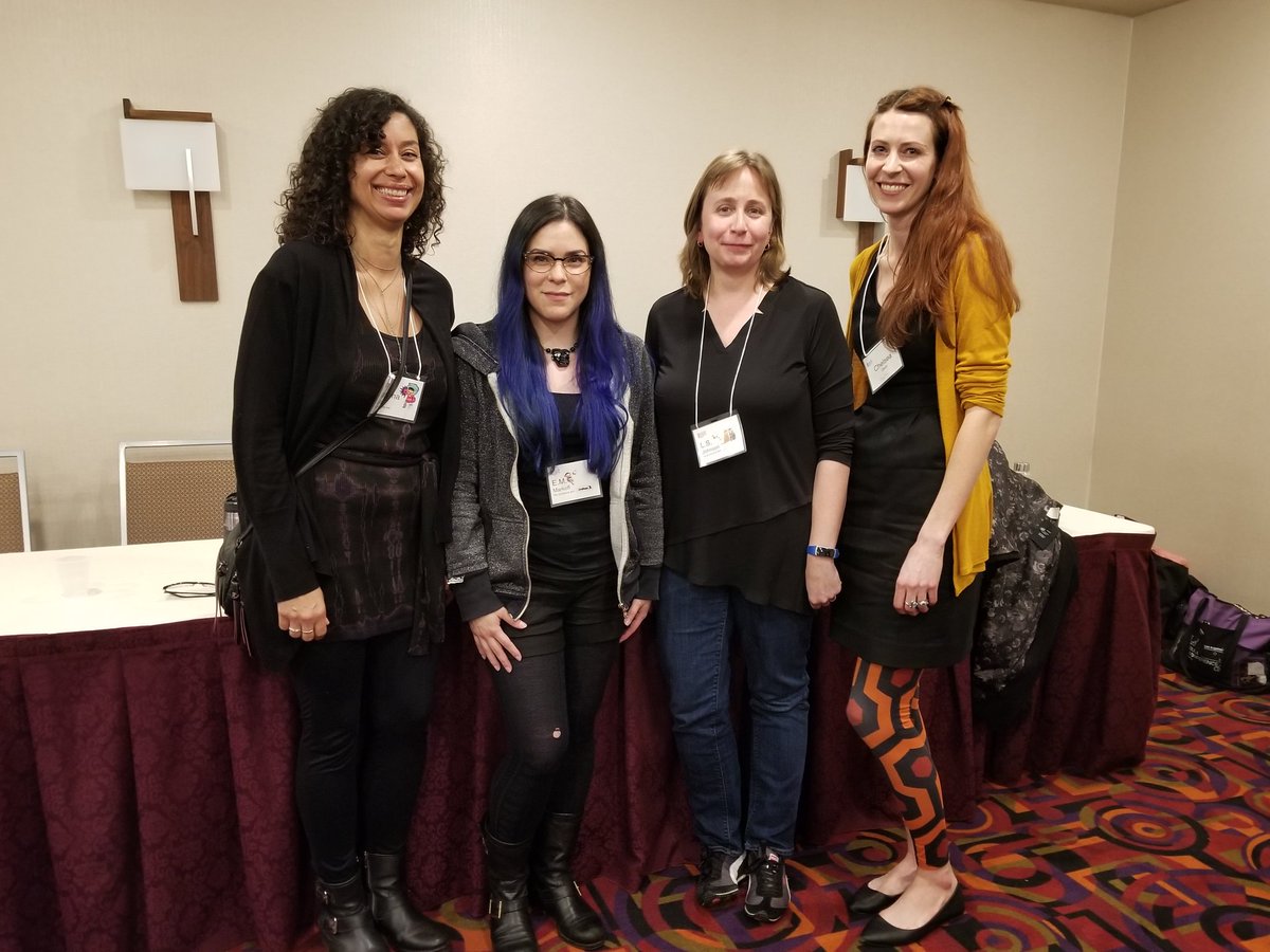 UnrealCitoyenne's tweet photo. Had a blast talking about the emotional registers of different shades, challenges of rendering color in text, & race on the Color in Horror panel with @RMLDEVI, @tomesandcoffee, & @ls_johnson. (Thanks for the photo, @thegourmez) #FOGcon https://t.co/dmufTWSXGc