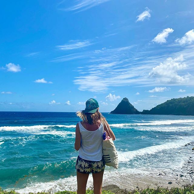 grainedesportiv's tweet photo. Surf Check 🏄🏼‍♀️ @ucpalevauclin l 📷 coloc et go-surfeuse @momoacrosstheglobe 
#martinique #ucpa #surf #surftrip #view #beach #travel #holidays #RGstyle https://t.co/8egkHM7kye https://t.co/YKoKgrYayX