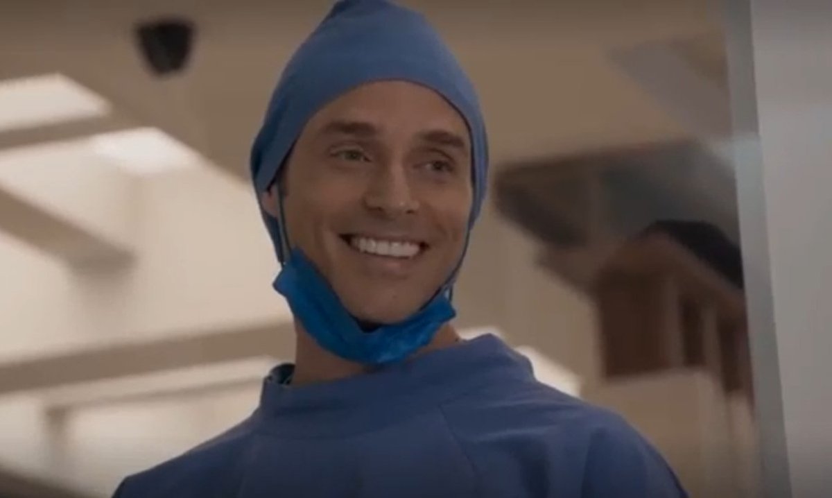 DaniArenasCol's tweet photo. #CapturasYCollages #6Parte @MedicosOf #Capitulo86 #FinalMedicos #MedicosLineaDeVida #DrDavidParedes @DanArenas #ConLasEstrellas #TeamMedicos #finalfelizparadavina i #Davina #CapituloFinal 😍😘❤😱😭💔💪👊💣💥🔥👨🏻⚕️💉💊🏥🚑🚨🆘️⚕👏👏👏🙏🏼🙌💫🔚 https://t.co/jiXgDgfme8