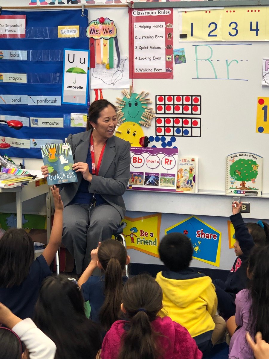 longolexus's tweet image. Longo participated in the Lexus Book Drive, where we collected donated books for local elementary schools. Lexus Service team members also read to Columbia School students in support of the book drive.

#longolexusla #LexusBookDrive #lexus #elmonte #experienceamazing