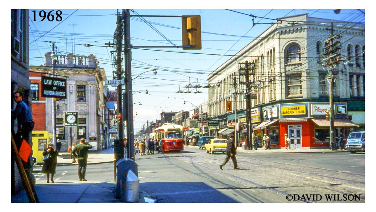 timetraveltrev's tweet photo. Dundas St. and Keele St. in @TorontoJunction, 1968 and 2020. 

Campbell Block was built 1888 and painted white during the 1960s. Original orange brick was refurbished around 2014. Dundas streetcar was replaced by the 40 Junction bus north of Bloor in 1968. 2020 photo taken by me. https://t.co/DBg8ictDxY