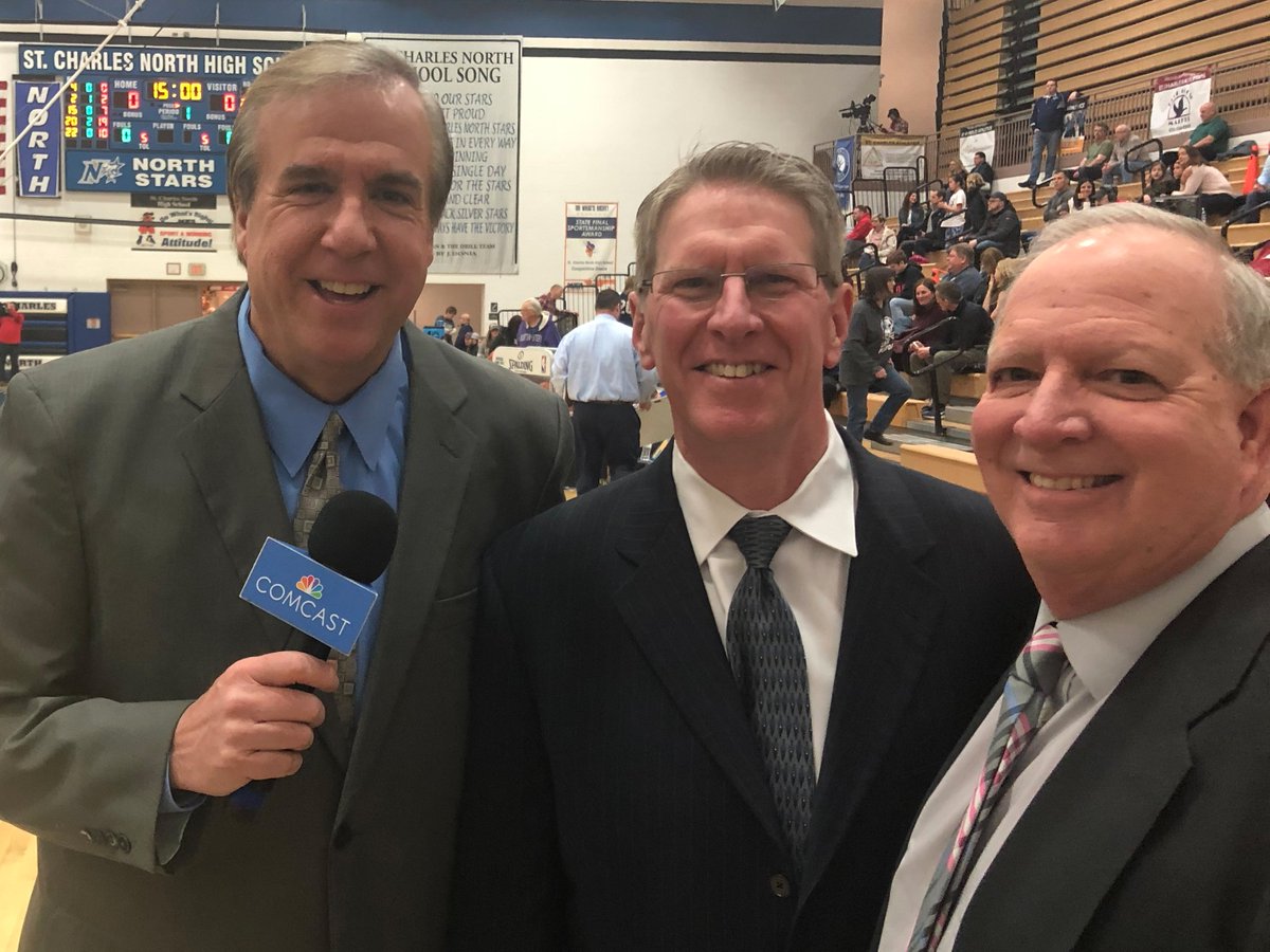 CN100Sports's tweet photo. CN100Sports Wednesday #GameoftheWeek Lyons Twp 4A Sectional Semifinal 2 - Whitney Young Dolphins vs Simeon Wolverines Stream live @NFHSNetwork March 11th at 6:45pm replay #ComcastChannel100 Thur at 7pm w/ @Mark__Krueger @coachlindo & @Joe_Brand1
more at https://t.co/OEJKKKhwlB https://t.co/cBsX2GUeir