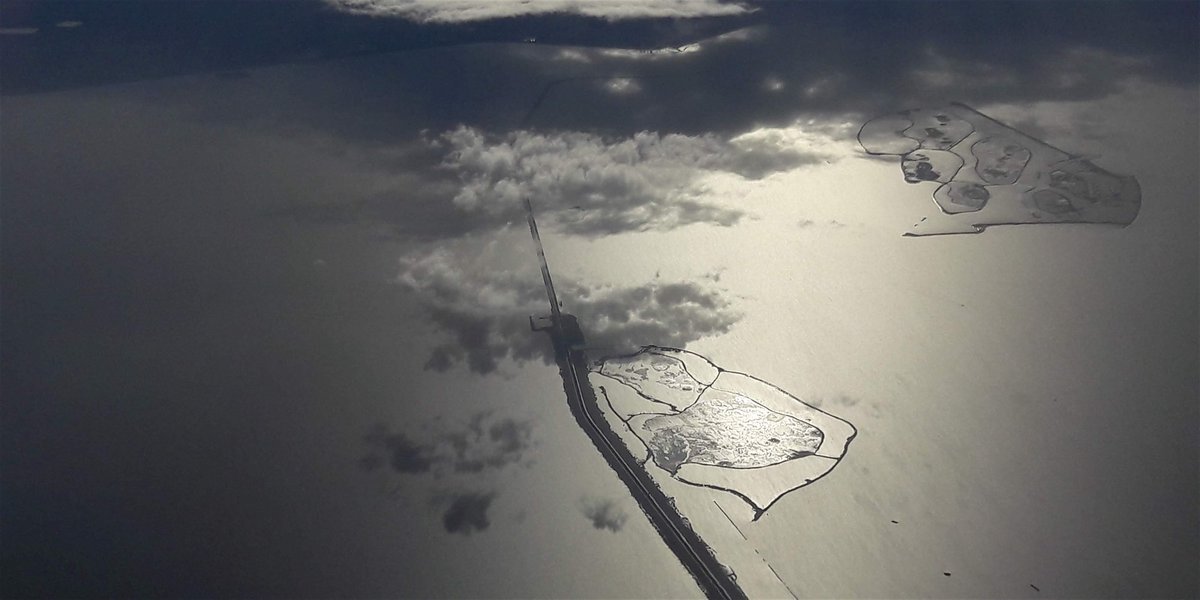 Wednesday is our first Lunchtime Lecture! Please bring your lunch and join us for a presentation and discussion. Gerda Roeleveld will present the curious case of how the land reclamation project “Markerwaard” in the Netherlands went unbuilt. 
RSVP HERE: aiabaltimore.org/events/lunchti…