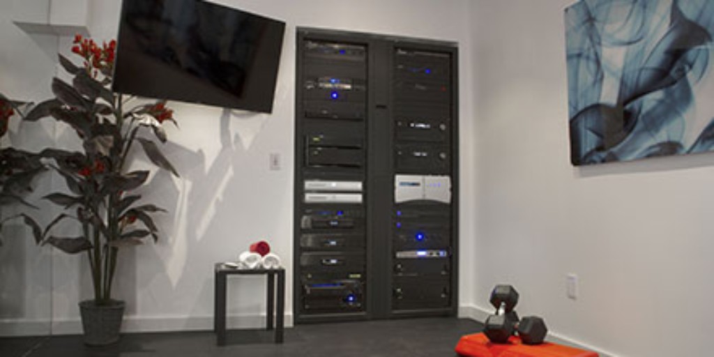 middleatlantic's tweet photo. Daylight Saving Time is here! Tag @middleatlantic to show us how you #SpringForward with your AV systems. #DaylightSaving #DST #rackinstallation #SpringForward https://t.co/0Kk3yIx6mx https://t.co/wrwX5b14CT
