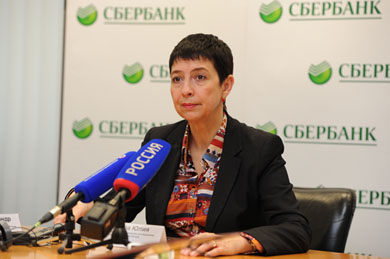 «Очень жалко людей, которые покупают доллар за 35 рублей, потому что есть вероятность, что они - нищеброды и не могут себе позволить заплатить за доллар 150 рублей»

Ю.Цепляева, директор Центра макроэкономических исследований Сбербанка, 2014 год