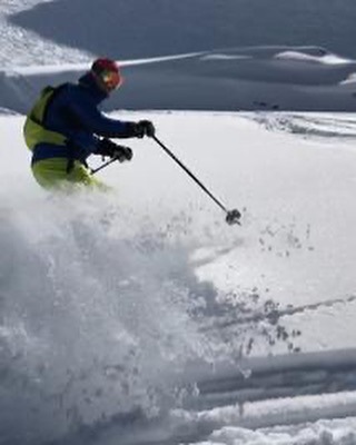 f1monacogp's tweet photo. All good things come to an end.... #livingthelife #switzerland #skiing #powderskiing #engelberg #skilodgeengelberg  #skiingisbelieving https://t.co/0pPMXpL7X7 https://t.co/ajnybkCY7X