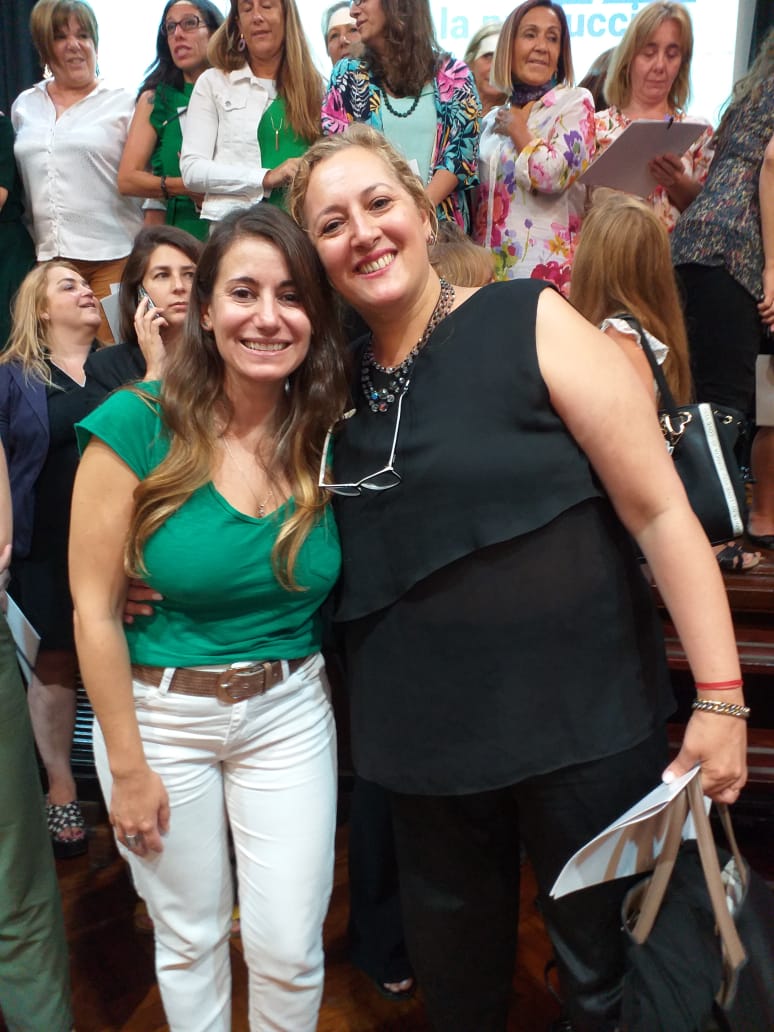 UISANMARTIN1's tweet photo. Presentes desde el Dto de Mujeres de la #UIDGSM en el "Encuentro de Mujeres de la Producción" Trabajando para fortalecer el compromiso de las mujeres industriales con la Provincia y la Nación. #encuentrodemujeresproductivas
#8m
@UISANMARTIN1 @KulfasM @produccion_arg https://t.co/Z9p8fxf8H8
