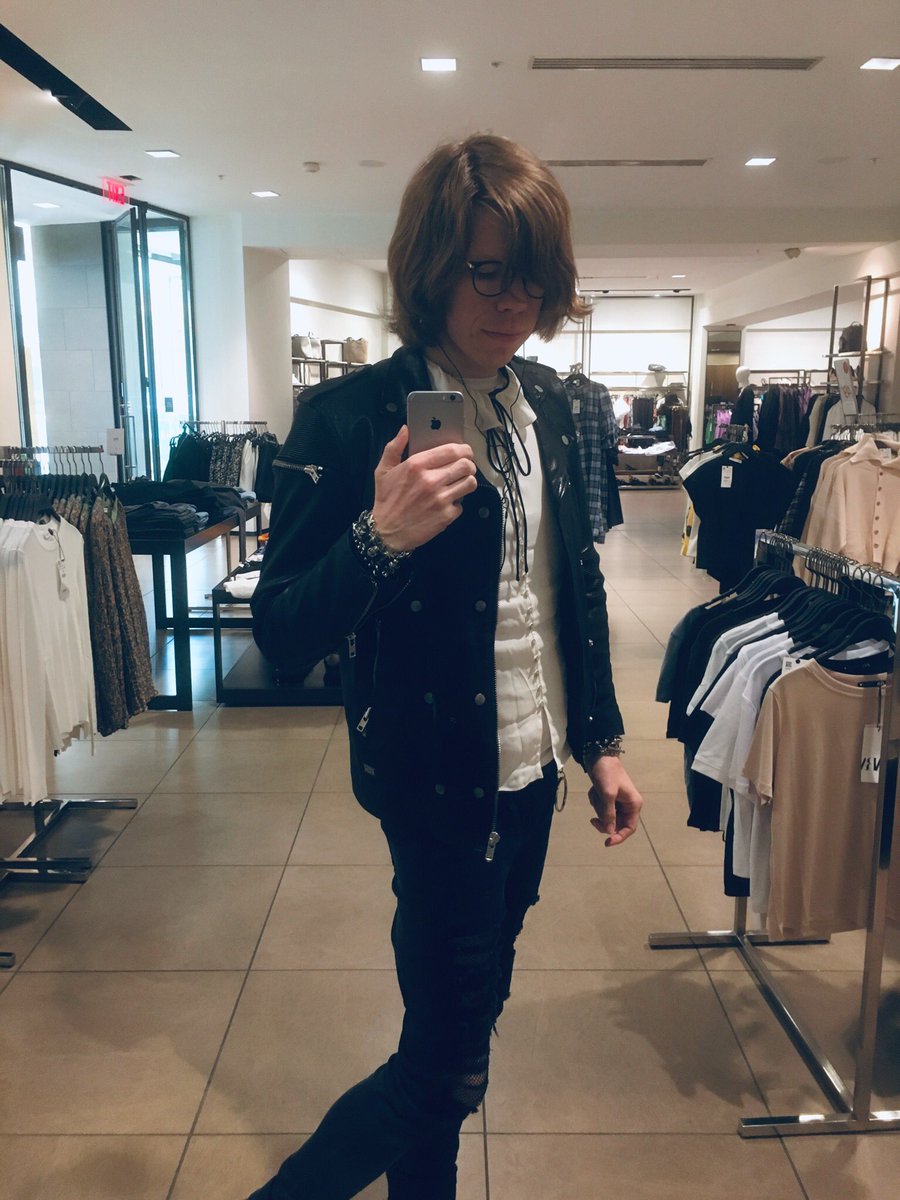 First time wearing this shirt out. Styled with leather jacket and pointy goth shoes.