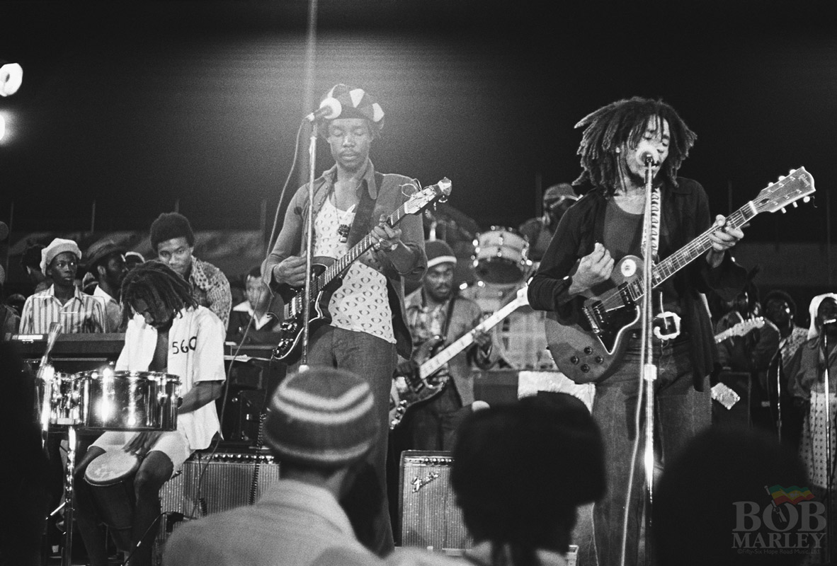 bobmarley's tweet photo. From this week in 1975, The Wailers (with Bob, Bunny and Peter) reunite to perform on the same bill as the Jackson 5 at the National Arena in Kingston, #Jamaica! #todayinbobslife #bobmarley75 #bobmarley https://t.co/b4drn06RaA