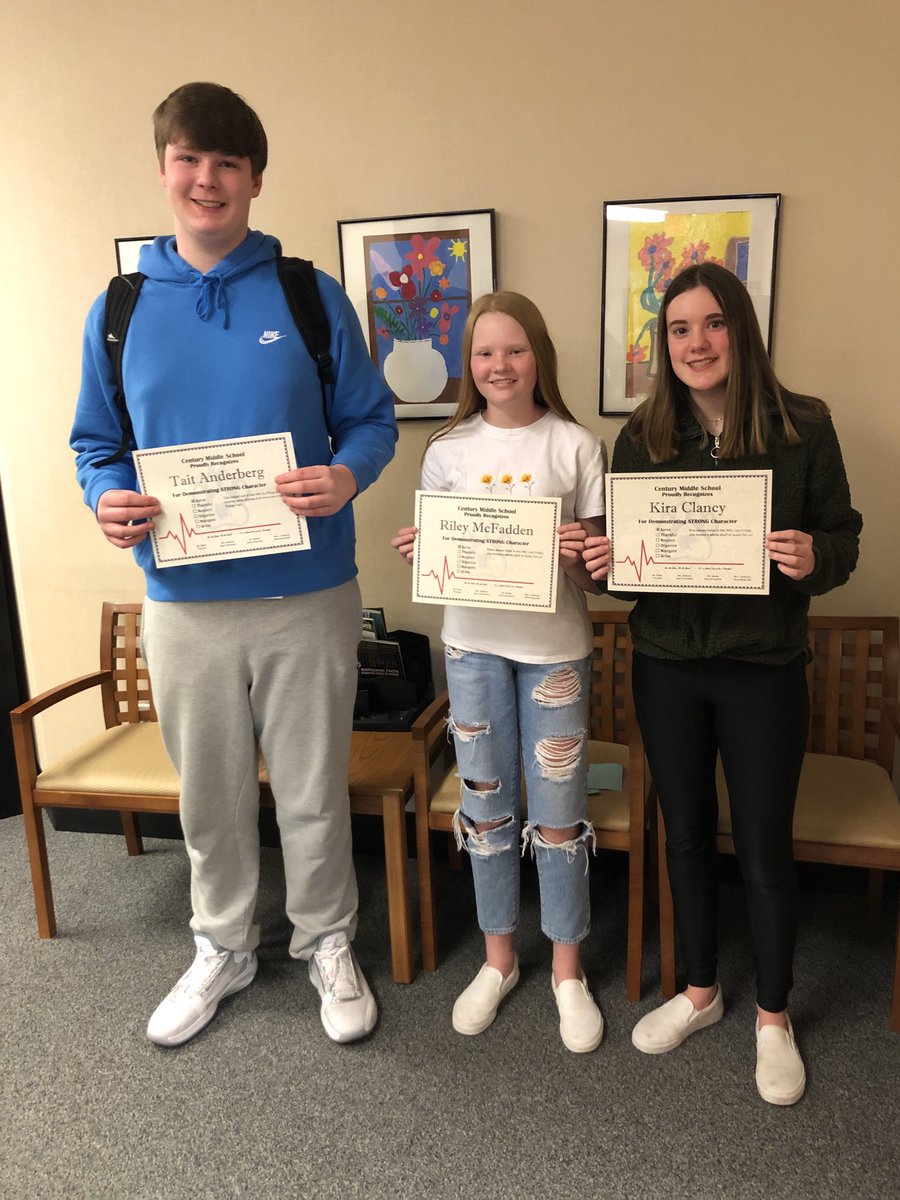 BruceMaeda's tweet photo. More awesomeness ⁦@CMSLakeville⁩!  STRONG students serving our school/community. ⁦@LakevilleAreaPS⁩ #cmsstrong https://t.co/JY5GCBMRN7