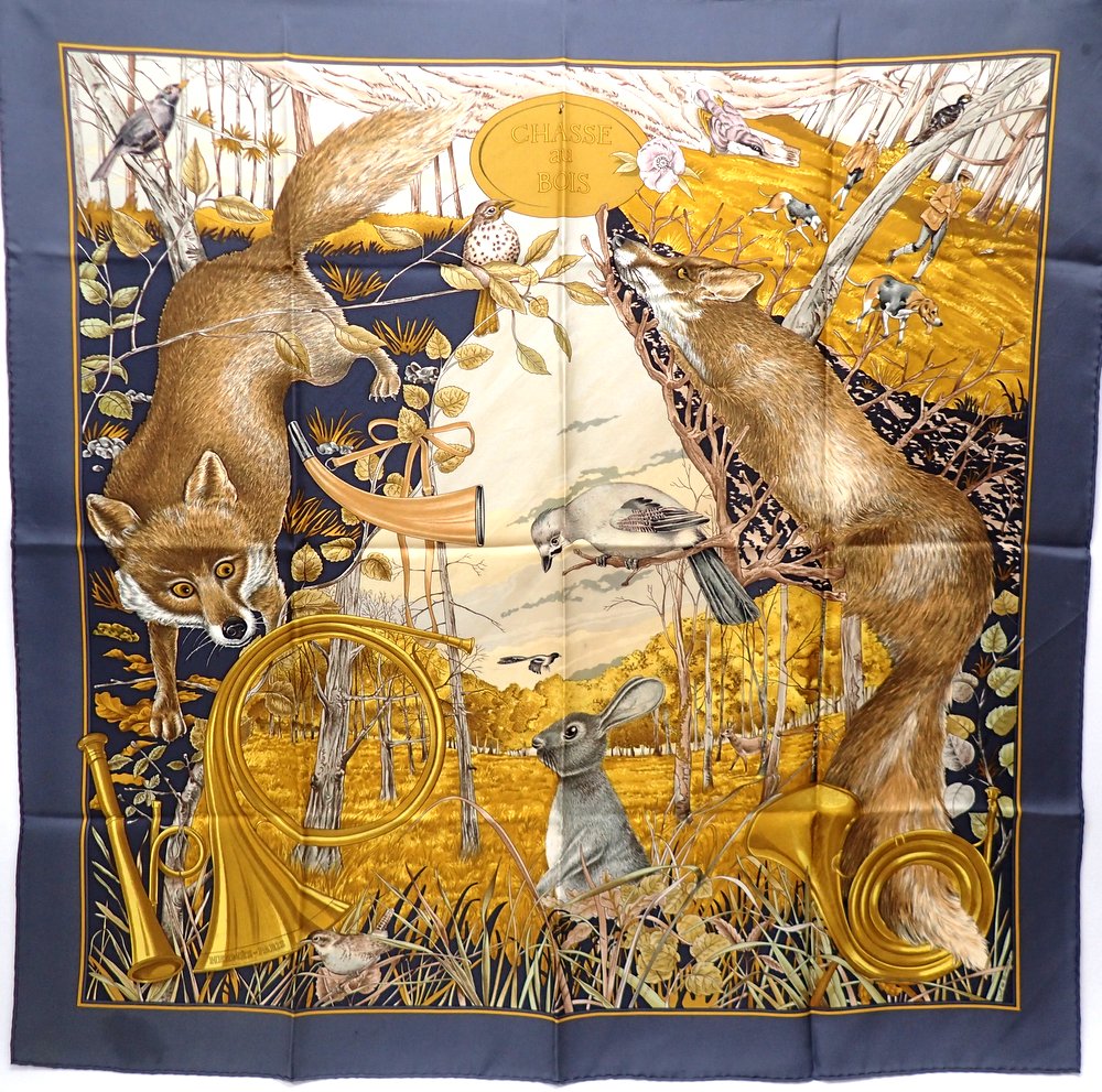 きつねのきーちゃん エルメスのキツネ柄のスカーフが中古で売られてて欲しい けどエルメスだから高い 泣 でもこのキツネが好き T Co Dbdyqcbr9t Twitter