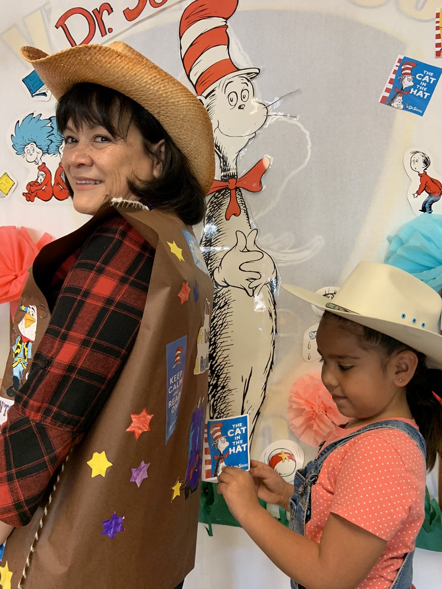 CVelaCommEd_ADM's tweet photo. Best Vest in the West take2 at Vista DelSol. #ElevateToGreat #TeamSISD https://t.co/YBkx1pAKII