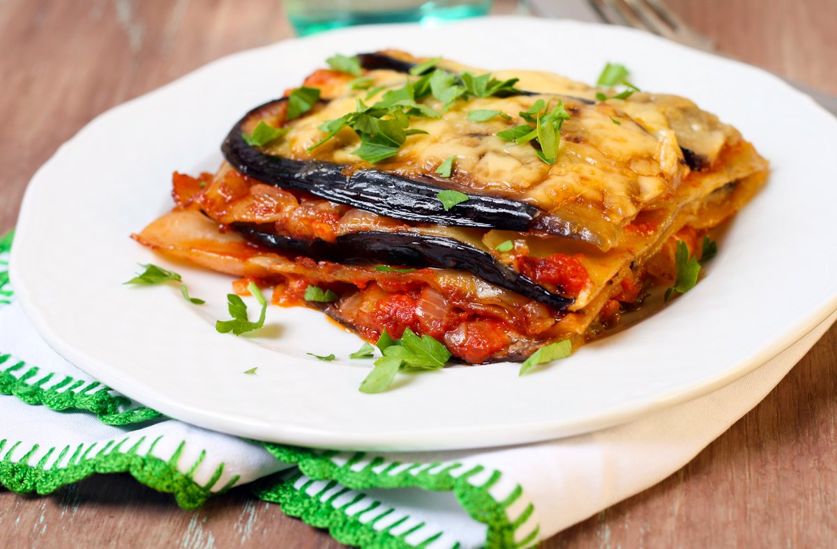 Melanzane alla Parmigiana.
This vegetarian and gluten-free dish is made with layers of aubergines, tomato, Parmesan and mozzarella. It’s perfect in any season and is great on is own or as a side to a roast meat or fish.  #Ilkley #menston #burley   website- theilkleychef.co.uk