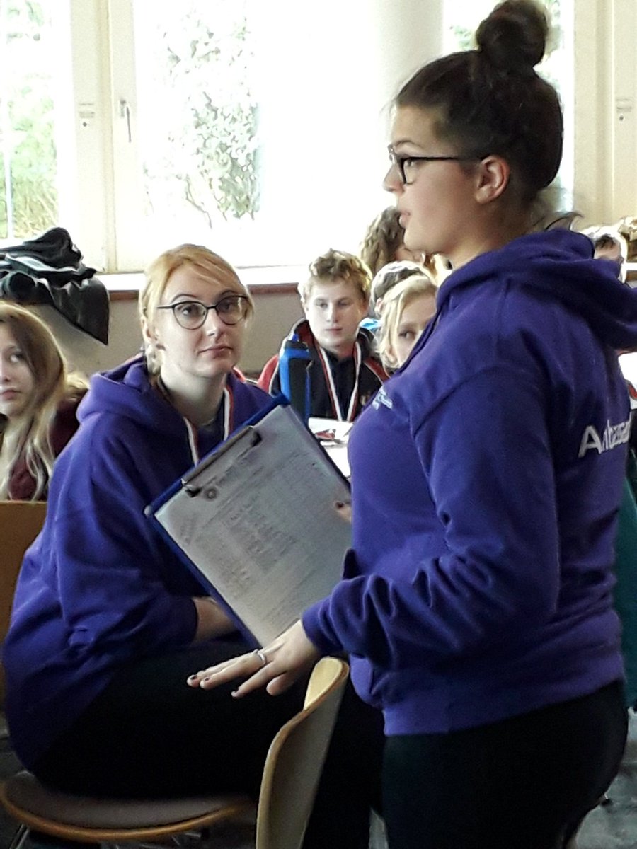 EKSTpartnership's tweet photo. Spotlight on @SCE_CCCU students who make brilliant facilitators and team leaders at our partnership events... tomorrow they will run the #StudentVoice meeting #inspiringothers #rolemodels #uniquepartnership #collaboration #purpletshirts https://t.co/x8NZ3KjvAy
