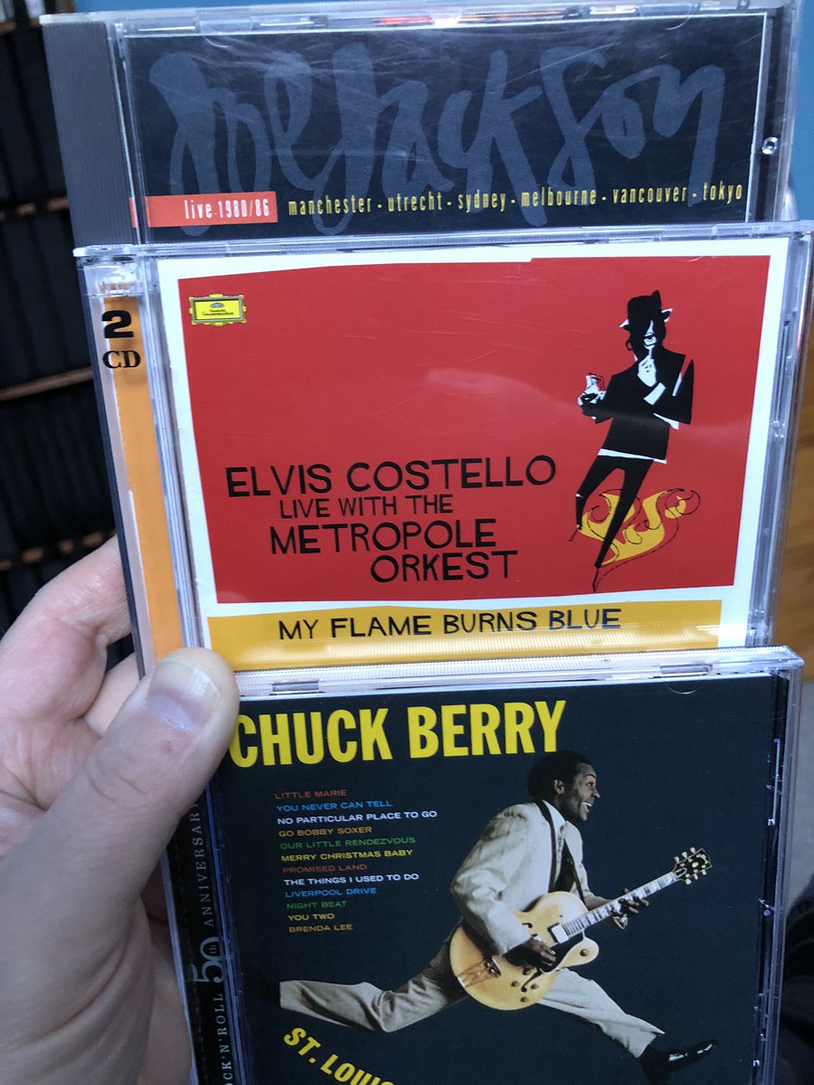 JodyJFoss's tweet photo. #CDShopping
#NewTunes
A few nice finds this morning!👌 https://t.co/UBghULA8tK