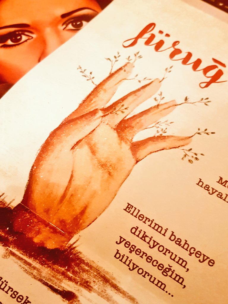 otdergi's tweet photo. Ellerimi bahçeye dikiyorum, yeşereceğim biliyorum... #FüruğFerruhzad #OTdergi #Mart💜
#OTposter ✍: @huseyinsonmezay https://t.co/elAVyPmJUR