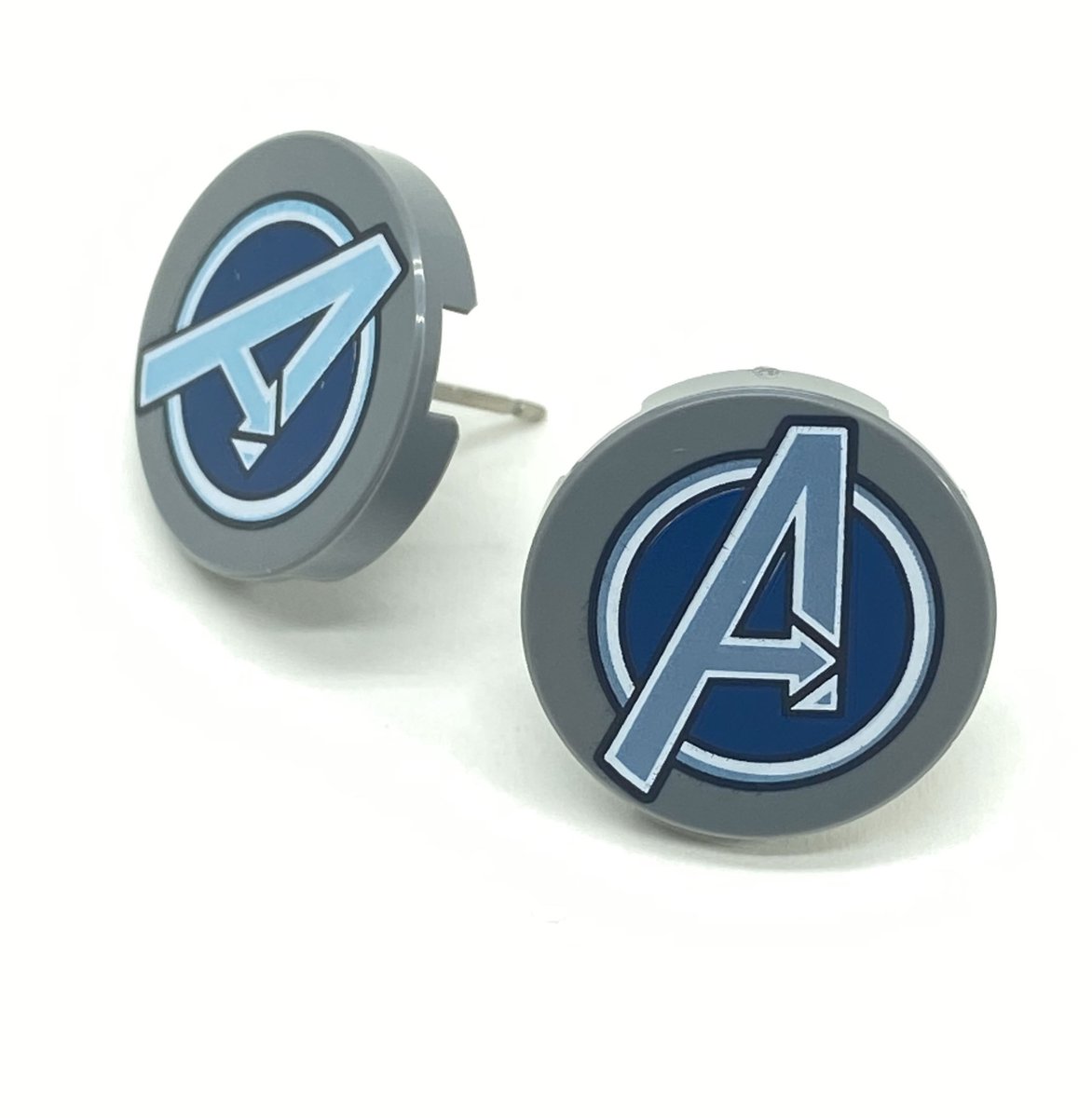 Cutebricks's tweet photo. What do I do with my time this week now that ECCC is canceled? 
I guess keep making jewelry and maybe put some items on sale in my shop? And today I’ll be adding some geeky LEGO stud earrings to my shop! #ECCCOnline https://t.co/22Z7ZtvEZw