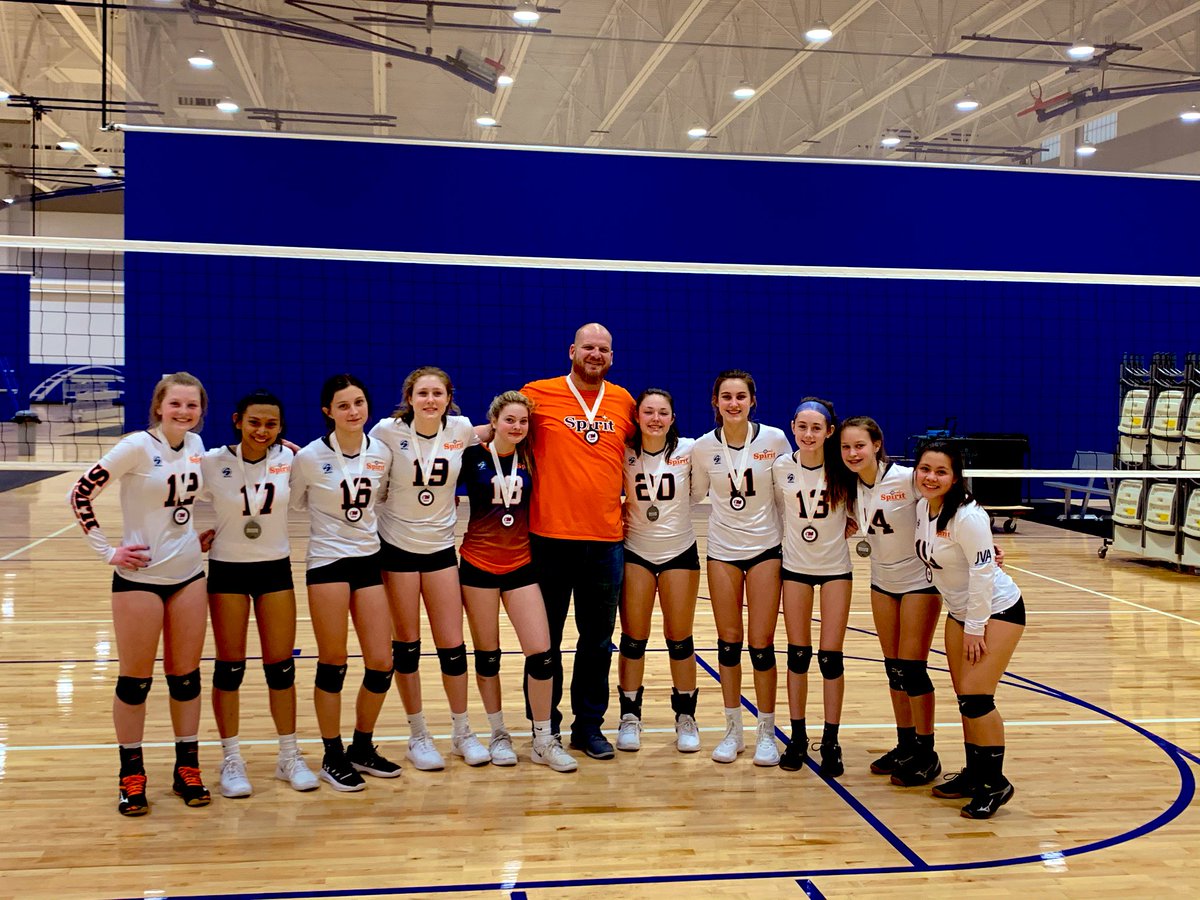 TessCatherine4's tweet photo. I forgot to post this yesterday but I am proud to say that we got 2nd place at the new Cedar Point sports facility! Everyone worked so hard and that hard work paid off!π #spiritvbc #cedarpoint #hardwork https://t.co/ds0YH8UNZh