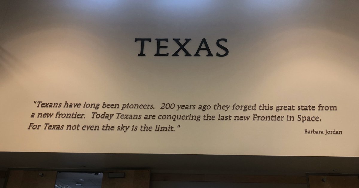 divest_ut's tweet image. that’s very imperialist of u @UTAustin 

texas was not a “new frontier” 200yrs ago, people were living here
also “conquering” is NOT a good thing

we have to build global solidarity + root our movements in radical love and community. lets stop glorifying colonizers

#UTDivest