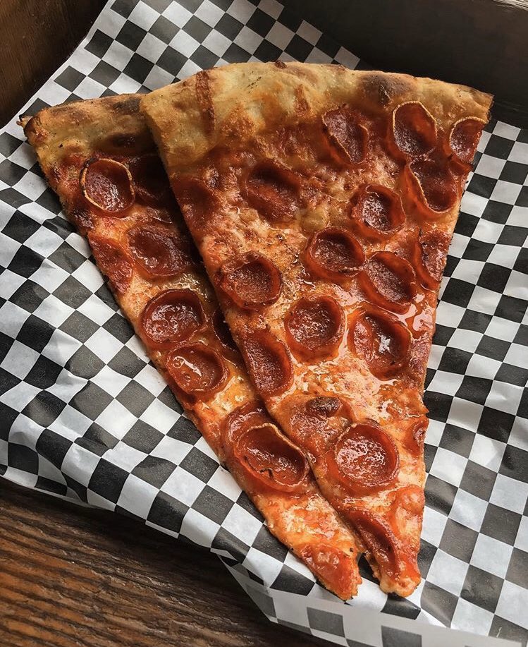 Happy Monday! Let’s eat pizza.