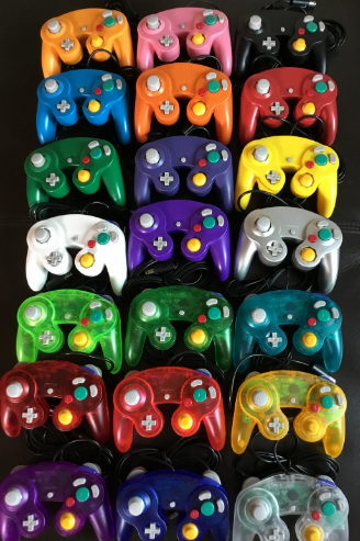 LocusSK's tweet image. Ok to celebrate hitting 30k folllowers, I'm doing a custom controller giveaway!

The winner of the giveaway will get a controller, we'll work with you to design a controller you'll love!

All you have to do is:
- Retweet this tweet
- Follow @UnpluggedRepair 
- Follow @CoachLocus