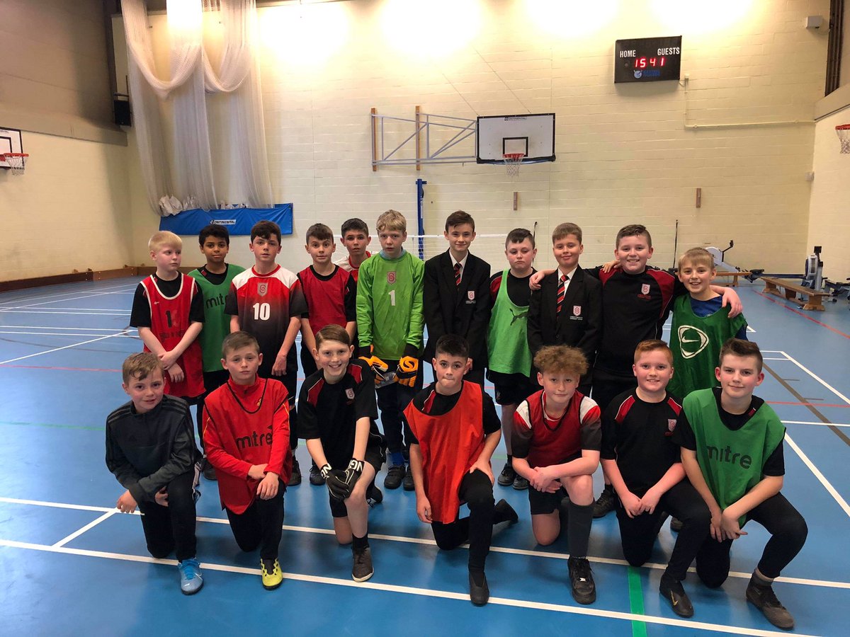 Crestwood_DfE's tweet photo. SPORT RELIEF WEEK
Well done to all that participated in the ‘Boys Sport Relief Football Tournament’ - great game! Well done lads! ⚽️🙌🏼🌟#SportRelief2020
#FootballTournament #SportsReliefWeek #Year7 #ChangingLives #ActiveSchool #CrestwoodFamily #Proud https://t.co/xYurQ5BSeV