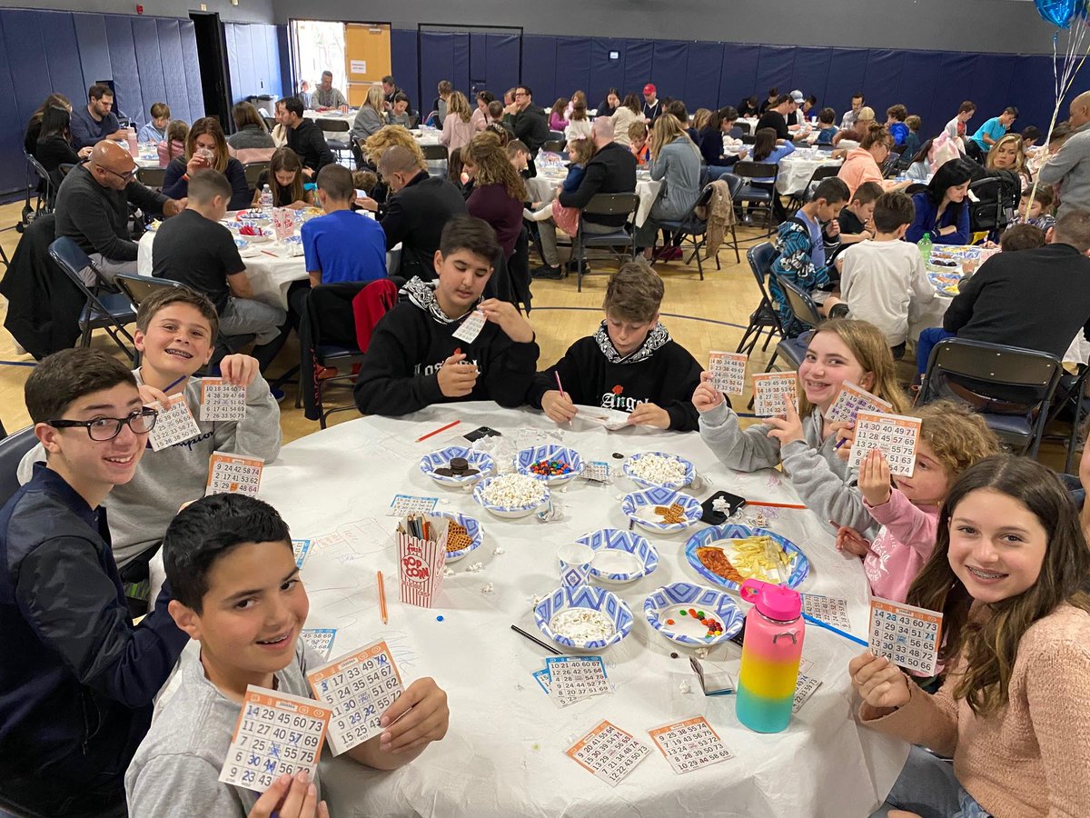 All smiles at Family Bingo Night!