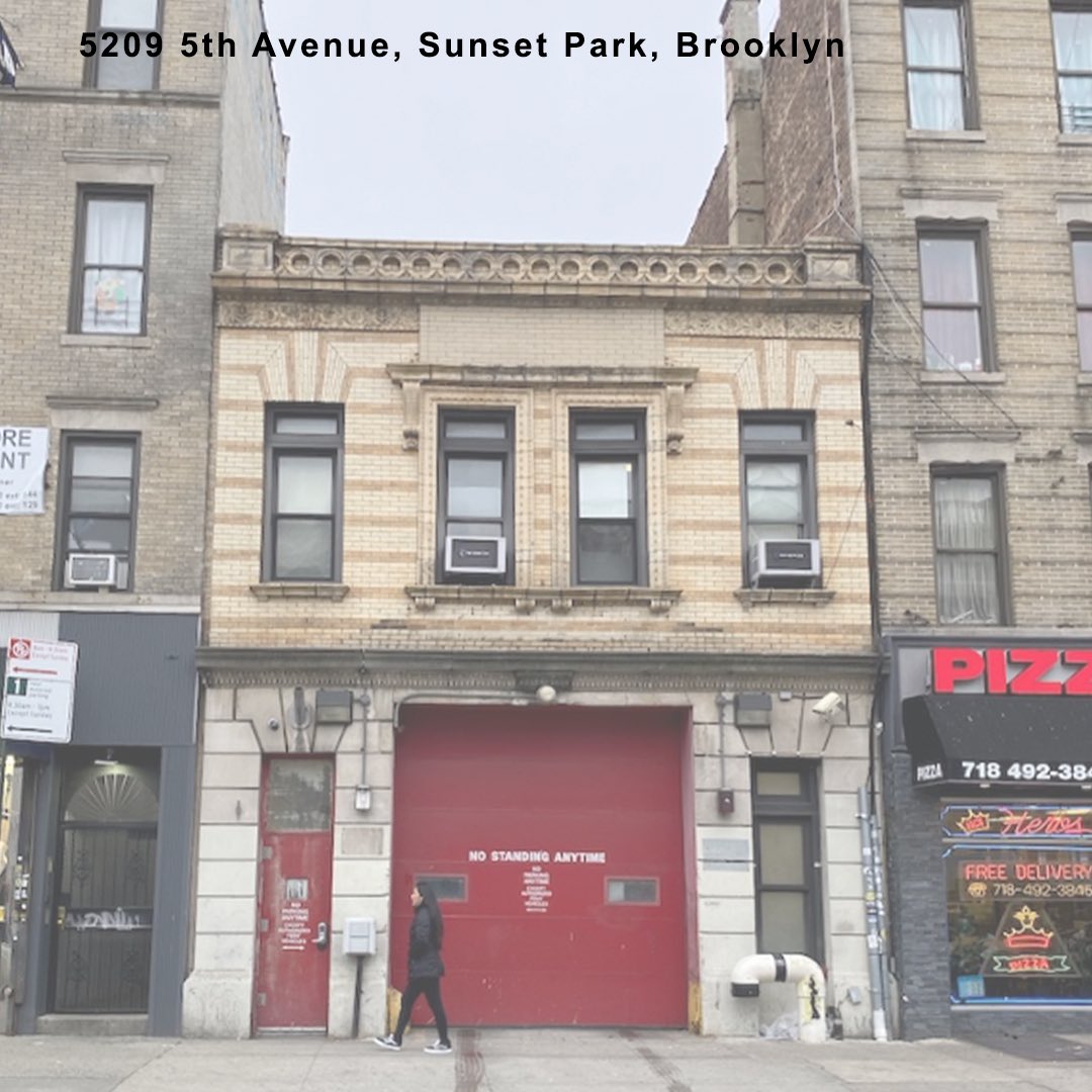 PrattPHPO's tweet photo. Mini Studio Highlights -  Spring 2020

This spring, Pratt HP Students had the opportunity to take a 5 week crash course on how to accurately look at historic buildings. Known as Looking @ Buildings: Visual Documentation, this course looked at historic buildings in Sunset Park, BK https://t.co/IvFLVKve6Y