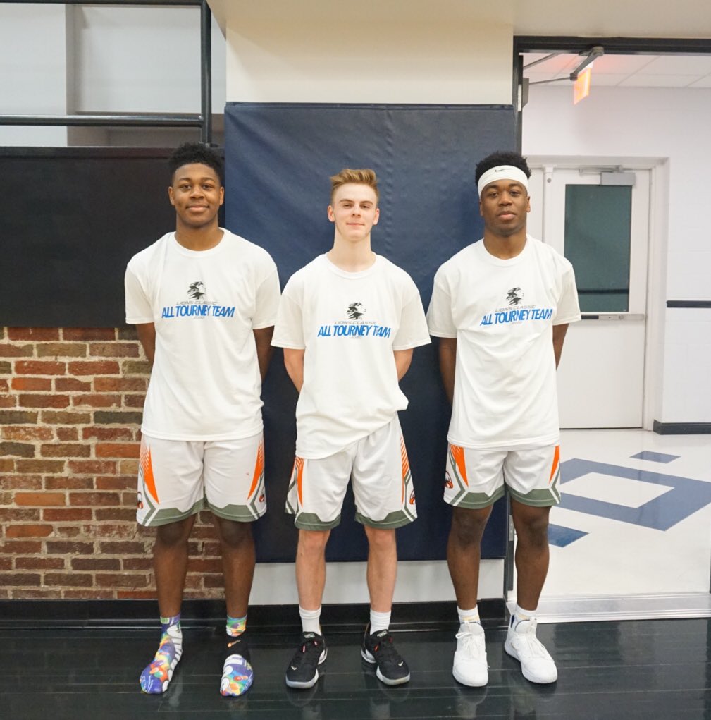 PCHABASKETBALL's tweet photo. Congrats to @daviswalker231 @lawsonwalker24 @ajklaas32 for making the 2020 Lions Classic All Tourney Team. #GoEagles🏀 https://t.co/GcM2YXchwX