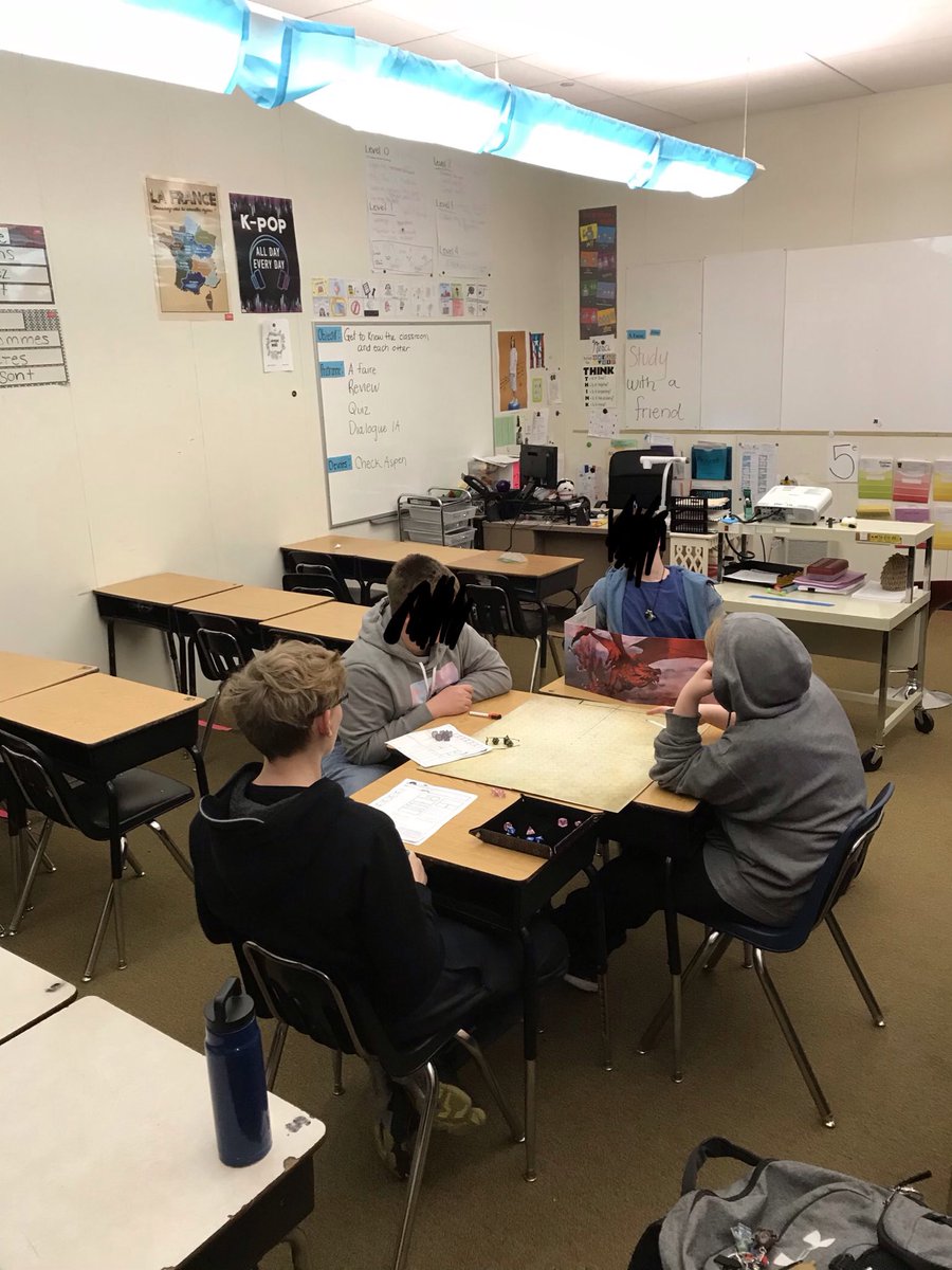 lizfavtastic's tweet photo. Monday means club day! Our DMs are hard at work spinning tales and our players are using everything at their disposable to survive until next week! #dnd #middleschoolclub #lovemyjob https://t.co/LYPlFygf92