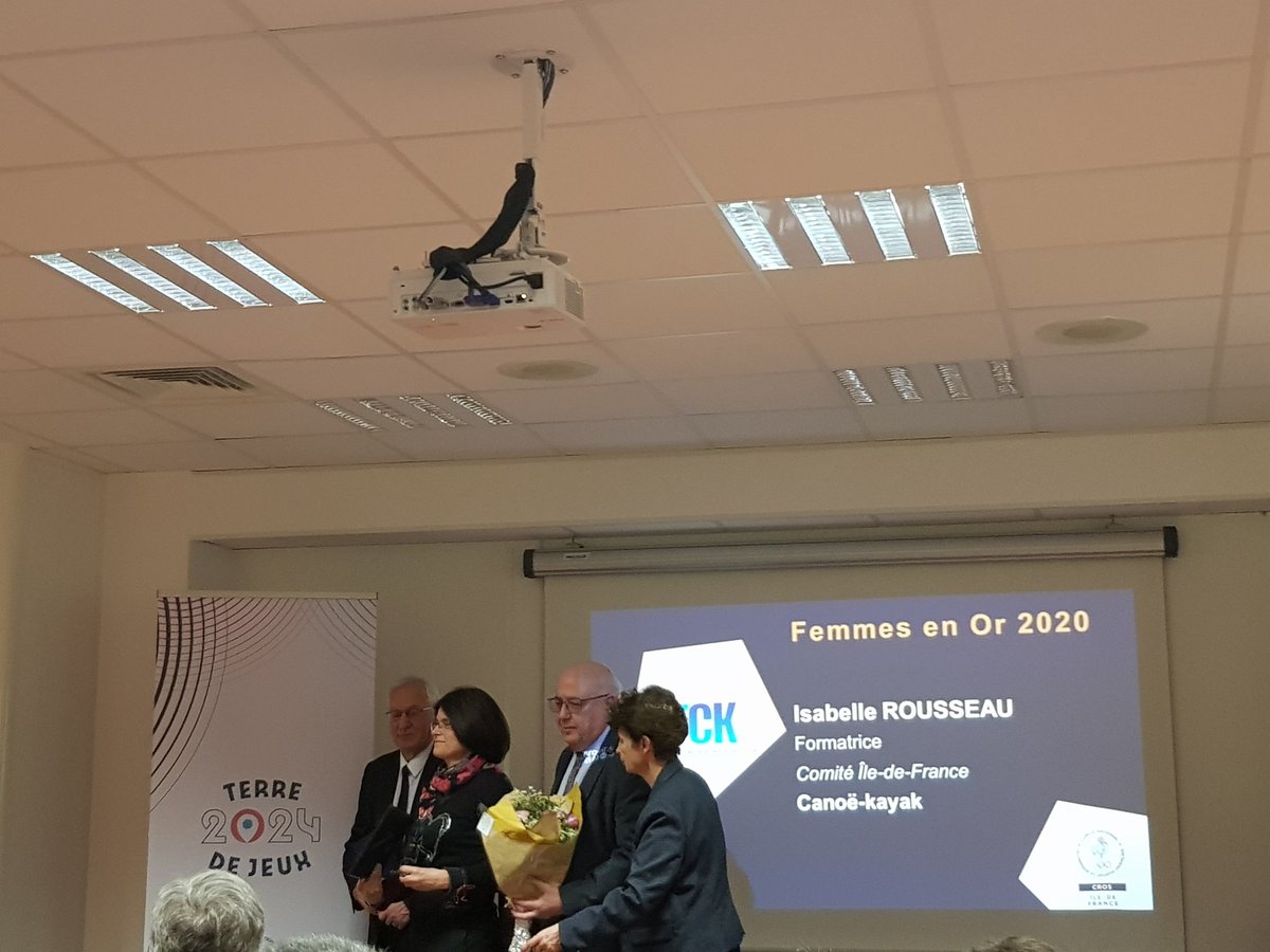 crosif's tweet photo. #FemmesenOr 🏆
Ligue de Canoë-Kayak 🚣
Le trophée Femmes en Or récompense cette fois Isabelle Rousseau, du Comité Départemental de Seine-et-Marne https://t.co/LM2CAejQ7y