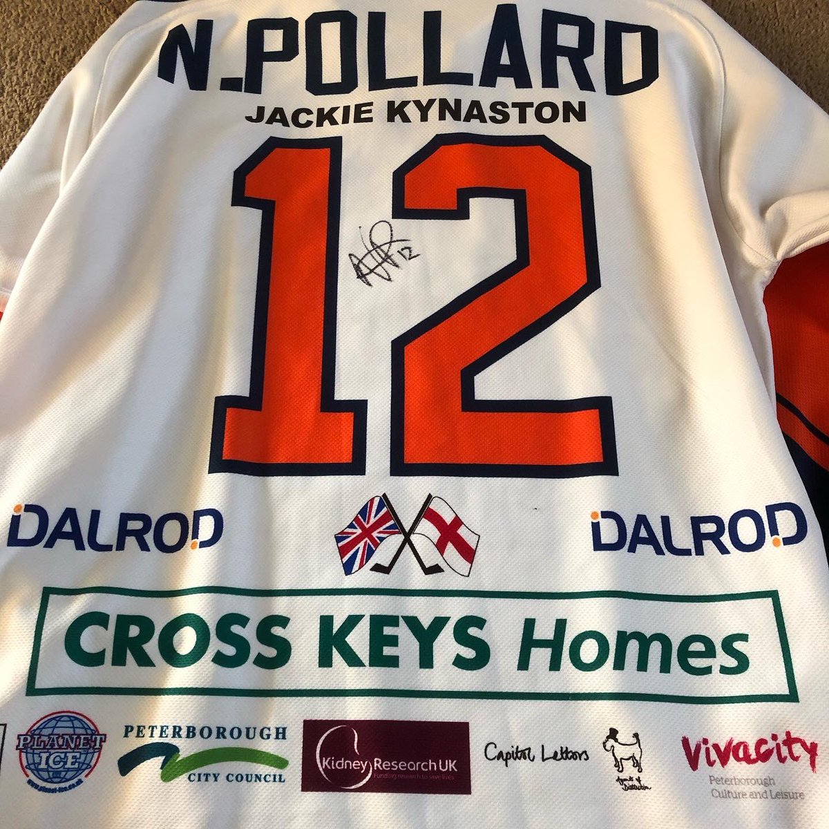 phanforce's tweet image. More items added on Phanforce Auction Page on Facebook. please take a look and bid... email bids end on 26th March before the Auction on the 27th March.... you can add an initial bid and a maximum
