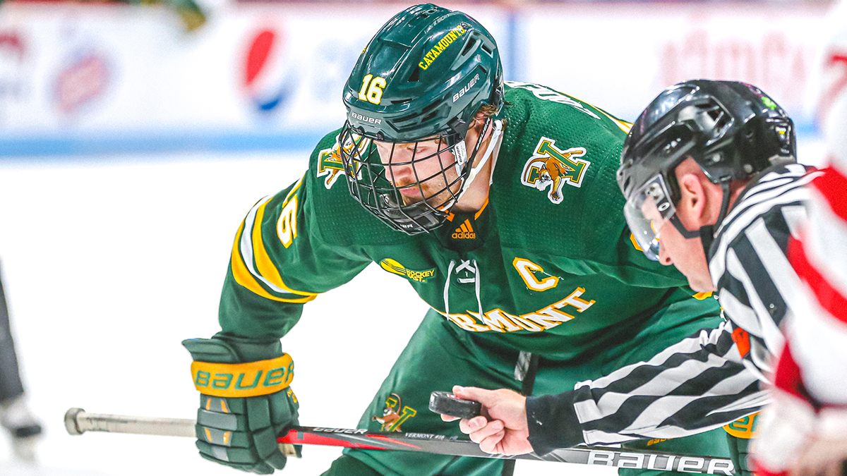 The #MBMoose have signed forward Derek Lodermeier to an amateur tryout. Lodermeier captained <a href="/UVMmhockey/">UVM Men's Hockey</a> the past two seasons and recorded 58 points (18G, 40A) in 138 games over four campaigns with the Catamounts. #GoMooseGo | #Moose20

DETAILS >> mbmoo.se/39xs5ax