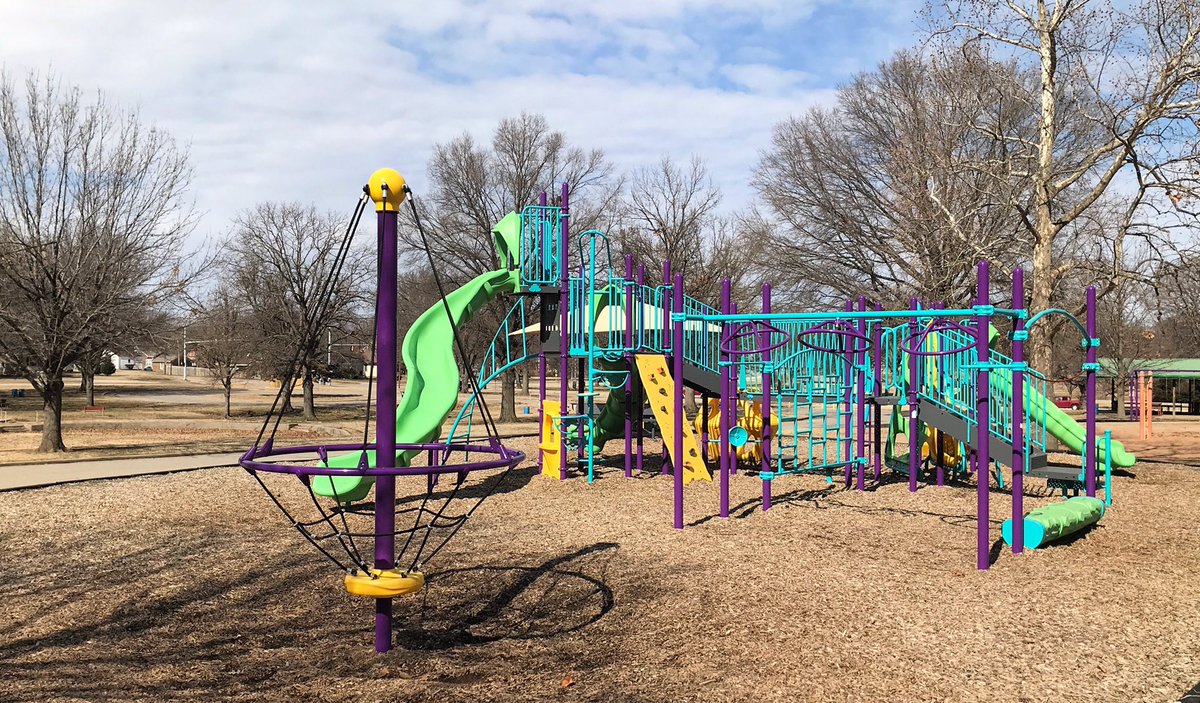 PoncaCityOKgov's tweet photo. Have you visited all of these?
Parks and play structures! Ponca City is very fortunate to have great options for the kiddos to play! Fun way to burn energy and creative play!
#springbreakiscoming https://t.co/uo9Qte6jwH