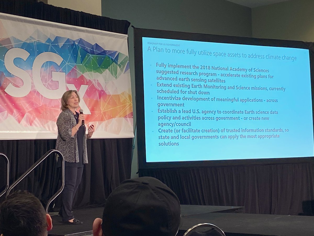 LucRiesbeck's tweet image. Always awesome to see our #SpaceMom @Lori_Garver talk about how Earthrise @EarthriseAlly is harnessing Remote Sensing data &amp;amp; technological trends in the industry to fight climate change &amp;amp; build a better world for future generations. #SpaceApplications #SGx @SATELLITEDC @SGAC