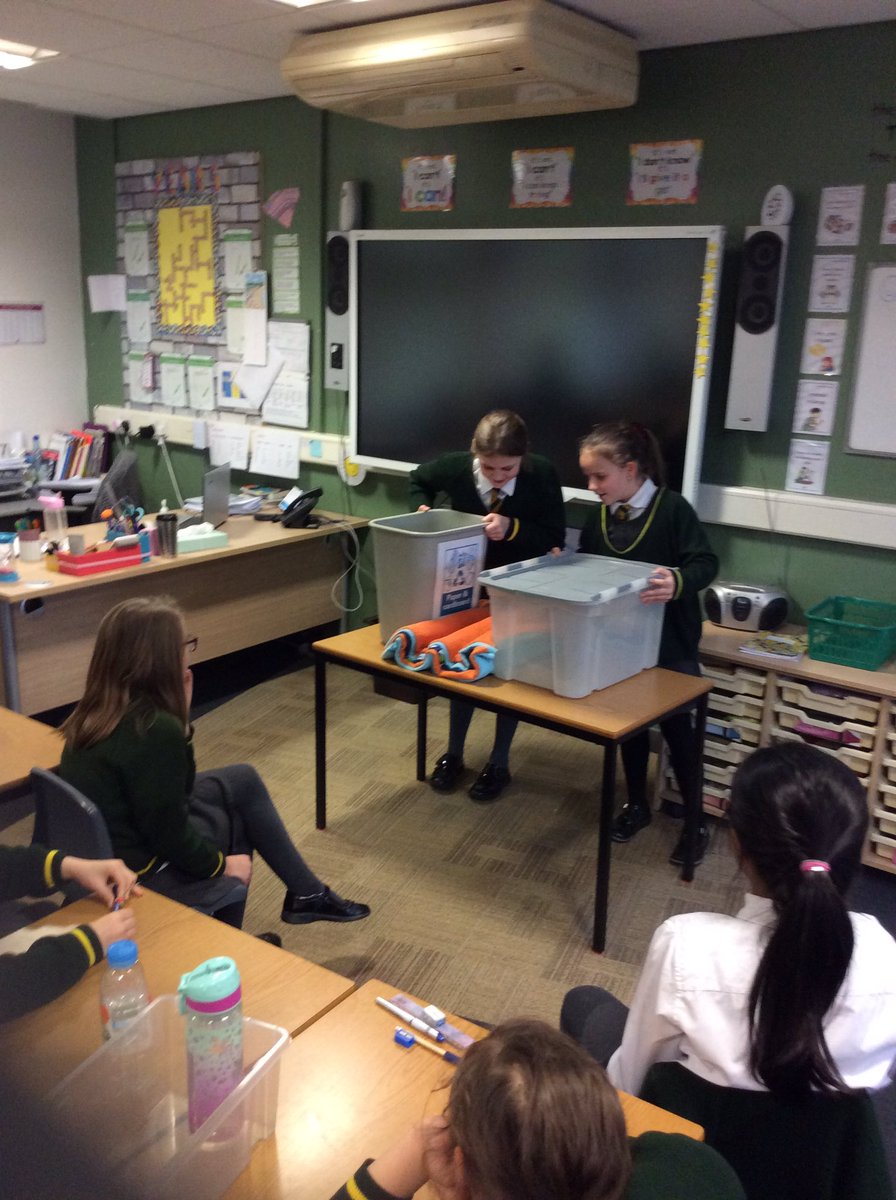 MrsBrydenEPS's tweet photo. Year 5 discovered that using plastic boxes as tectonic plates and towels as the earth’s mantle were perfect for showing how fold mountains are created! #welovelearning #geographyalways https://t.co/ZfOeLOmNKo