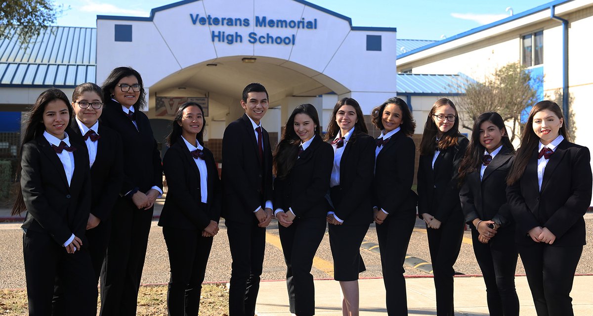 VMHS HOSA students heading for state! After a strong showing at the area competitions, quite a few are advancing to state. Find out who and in what areas of competition. mcisd.net/apps/news/arti…