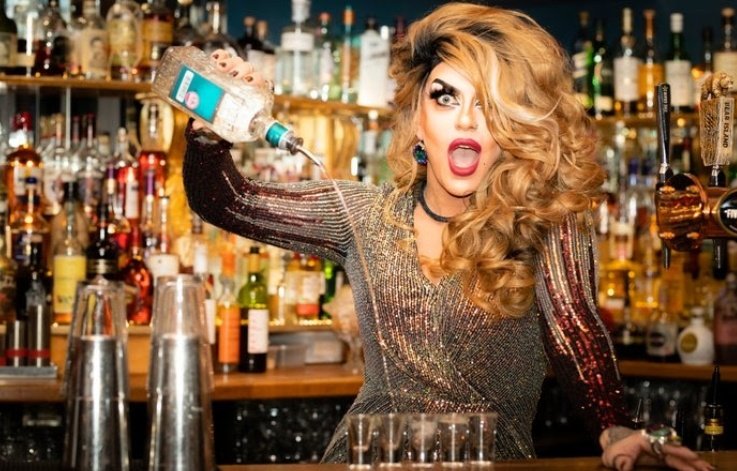 The Royal Hotel tweet media