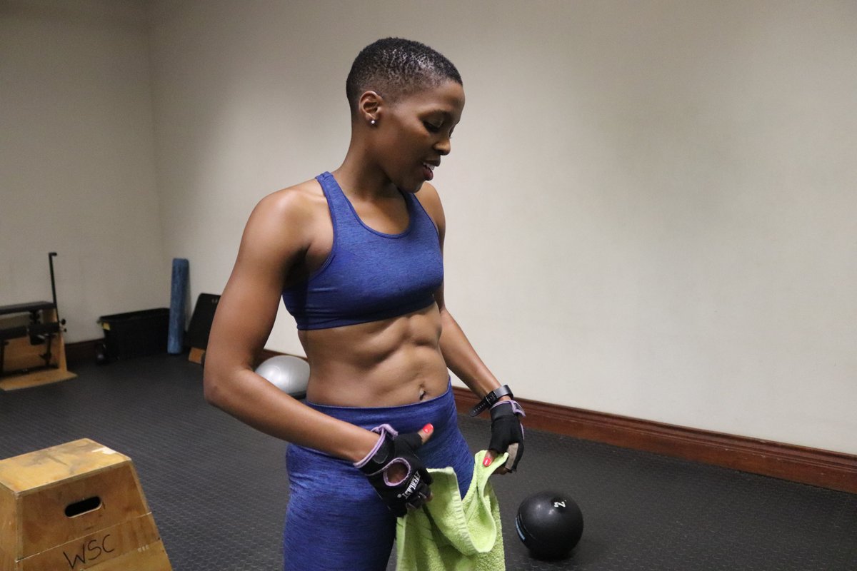 AneleApex's tweet photo. My ladies make me so proud!!!🔥
#TrainWithApex
#FetchYourBody2020 
#FitnessMotivation https://t.co/0PiUWKGTRw
