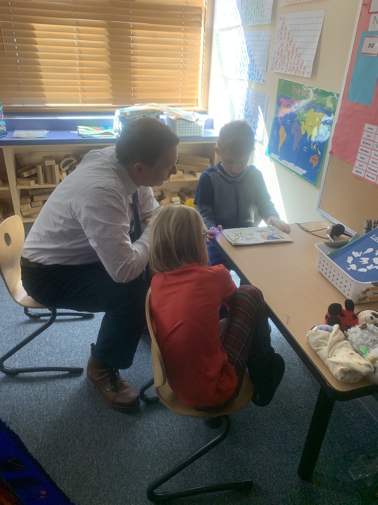 Dr. Dolloff stopped by last week to help in a kindergarten class. #rowelearns #classroomhelpers #happychildren