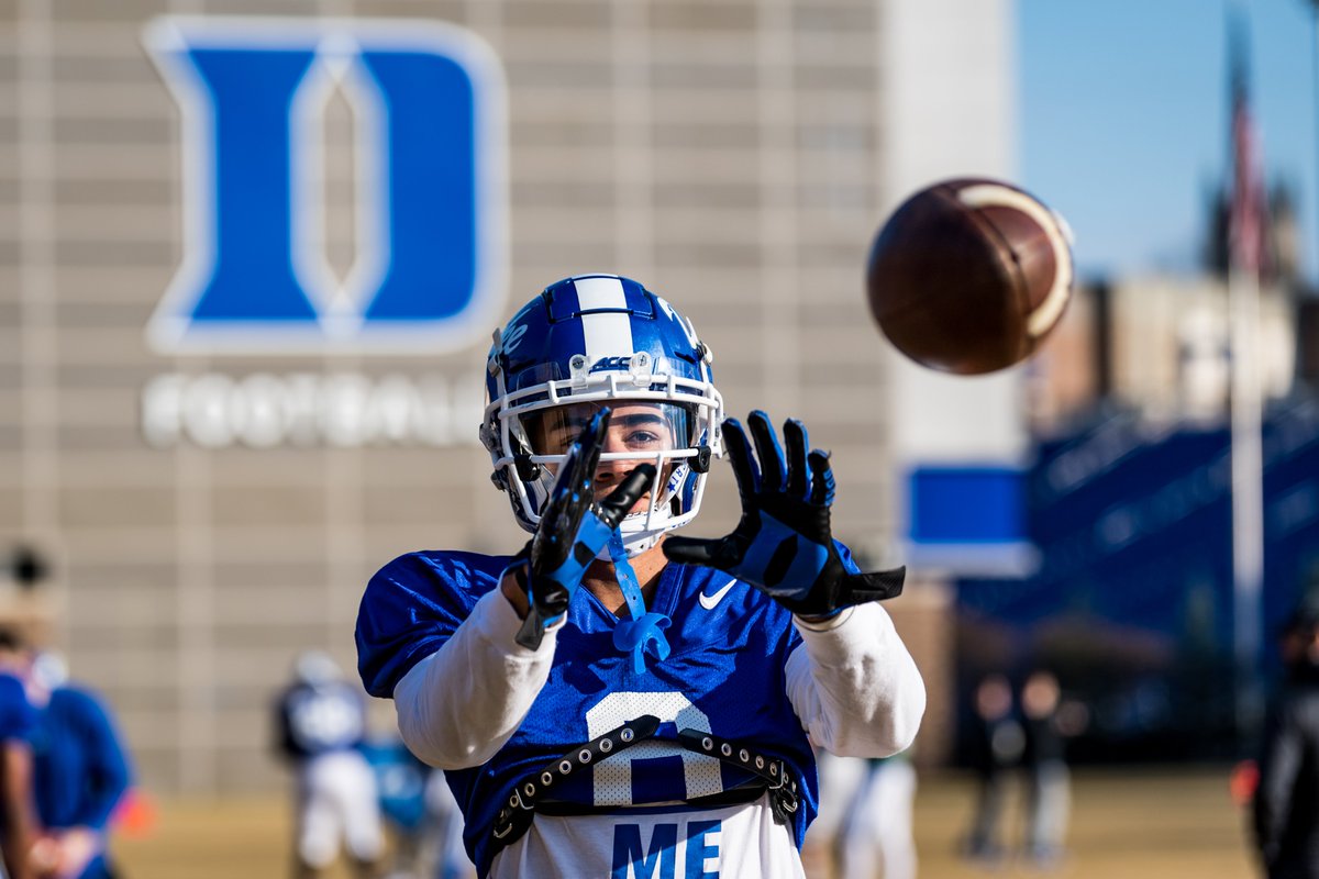 DukeFOOTBALL's tweet photo. 𝙵𝚘𝚌𝚞𝚜𝚎𝚍 https://t.co/DENBUuG7bs