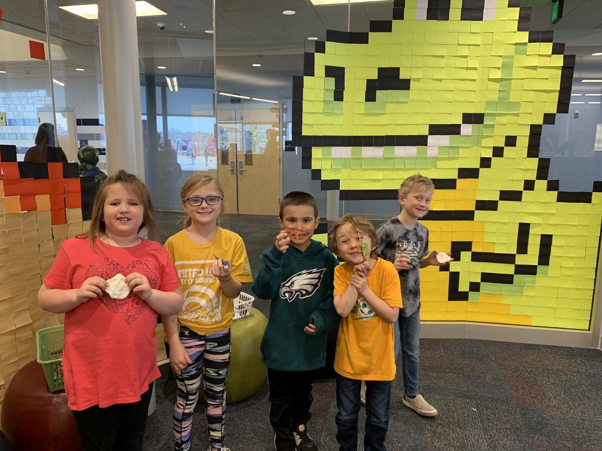 RocketReaders's tweet photo. Roaring into Reading with @LibertyRockets   First graders learned about fossils and made clay dino impressions to add to our dino museum exhibits.  Older students will identify and make inferences about the new fossils #learnbps @annebeninghof  @AMNH #PBL https://t.co/r4mDvzlr8p